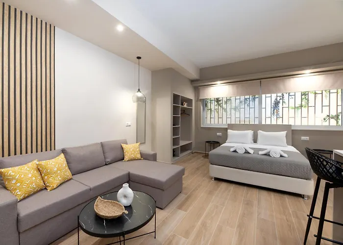 Elegant Studio Apartment In Athens